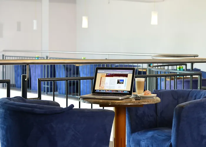 Hotel Plaza 3*