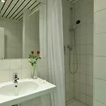 Plaza 3*