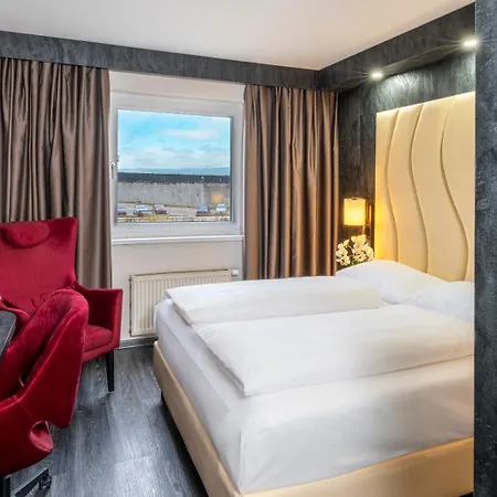 Hotel Plaza 3*