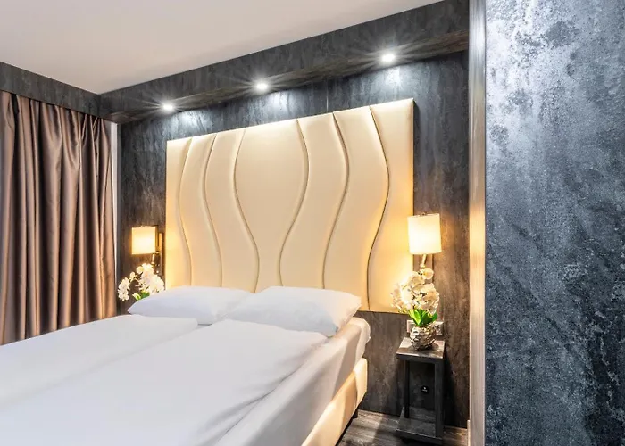 Hotel Plaza 3*